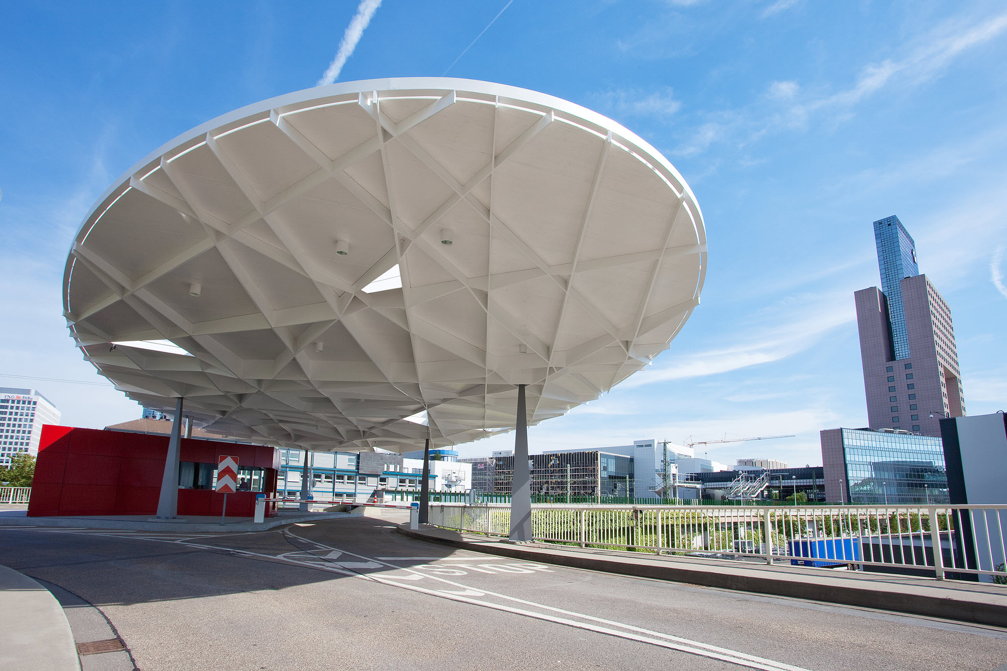 Tor Nord nach seiner Fertigstellung im August 2013 (Bild: Messe Frankfurt/Bach)