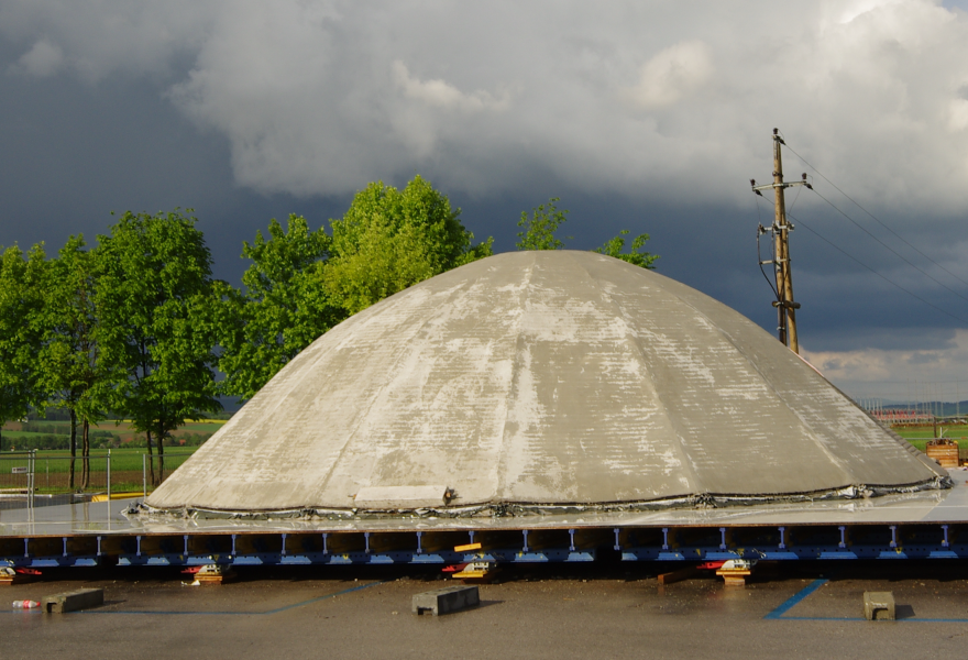 Betonová skořepina vyrobená metodou pneumatických klínů