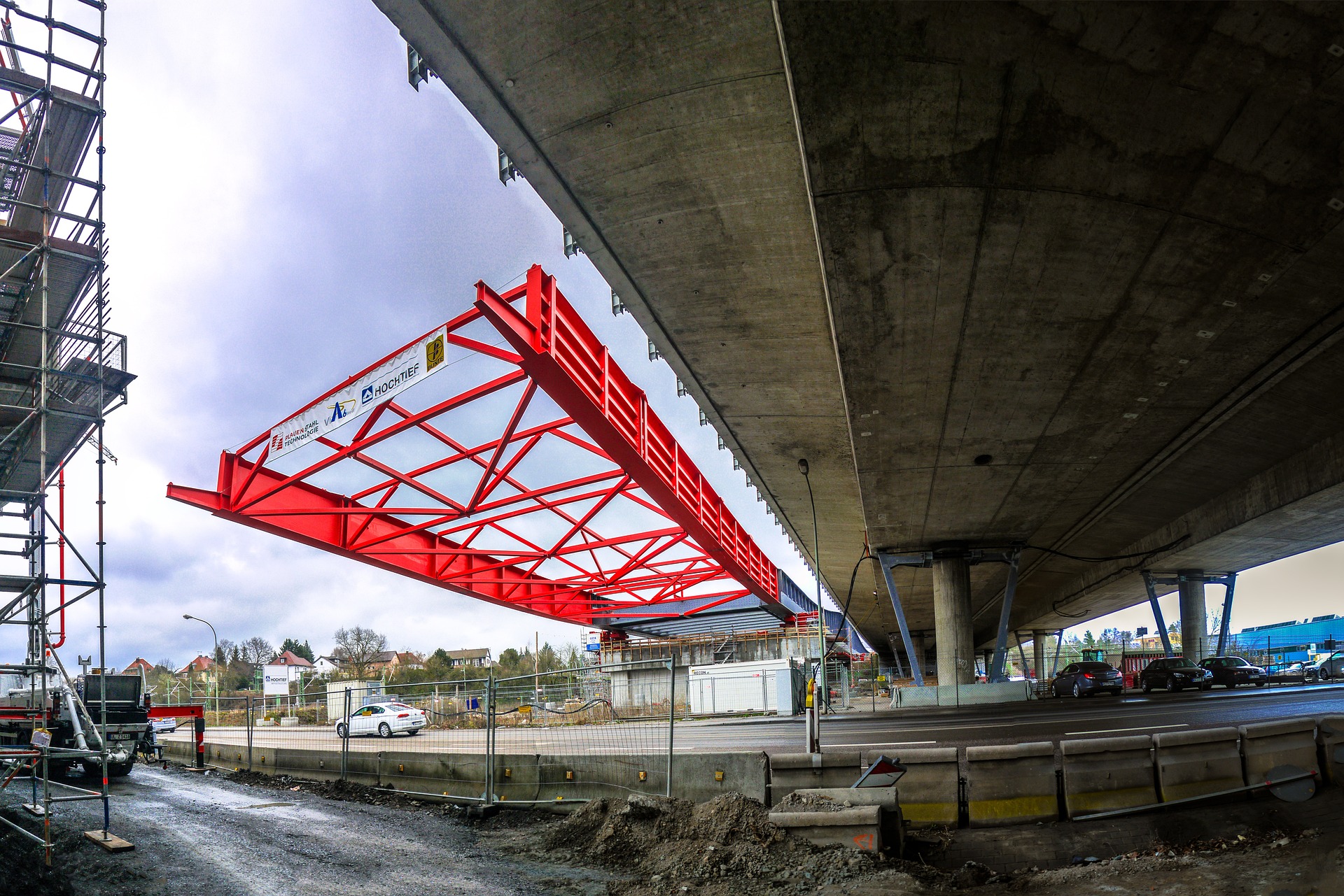 Stavba nového mostu na dálnici A6.