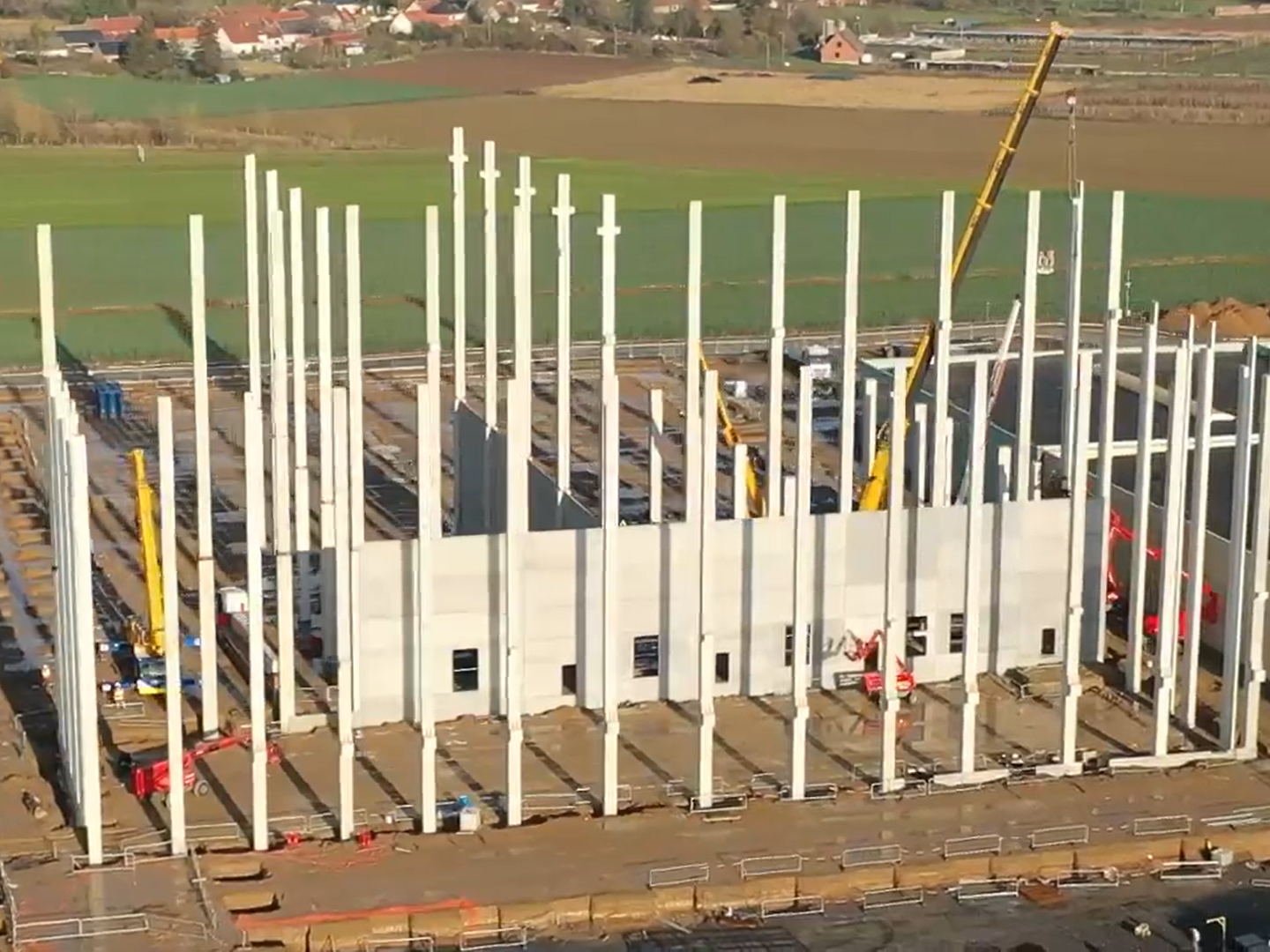 Neubau einer Lagerhalle in Faverolles, Frankreich (© SPIC SAS)