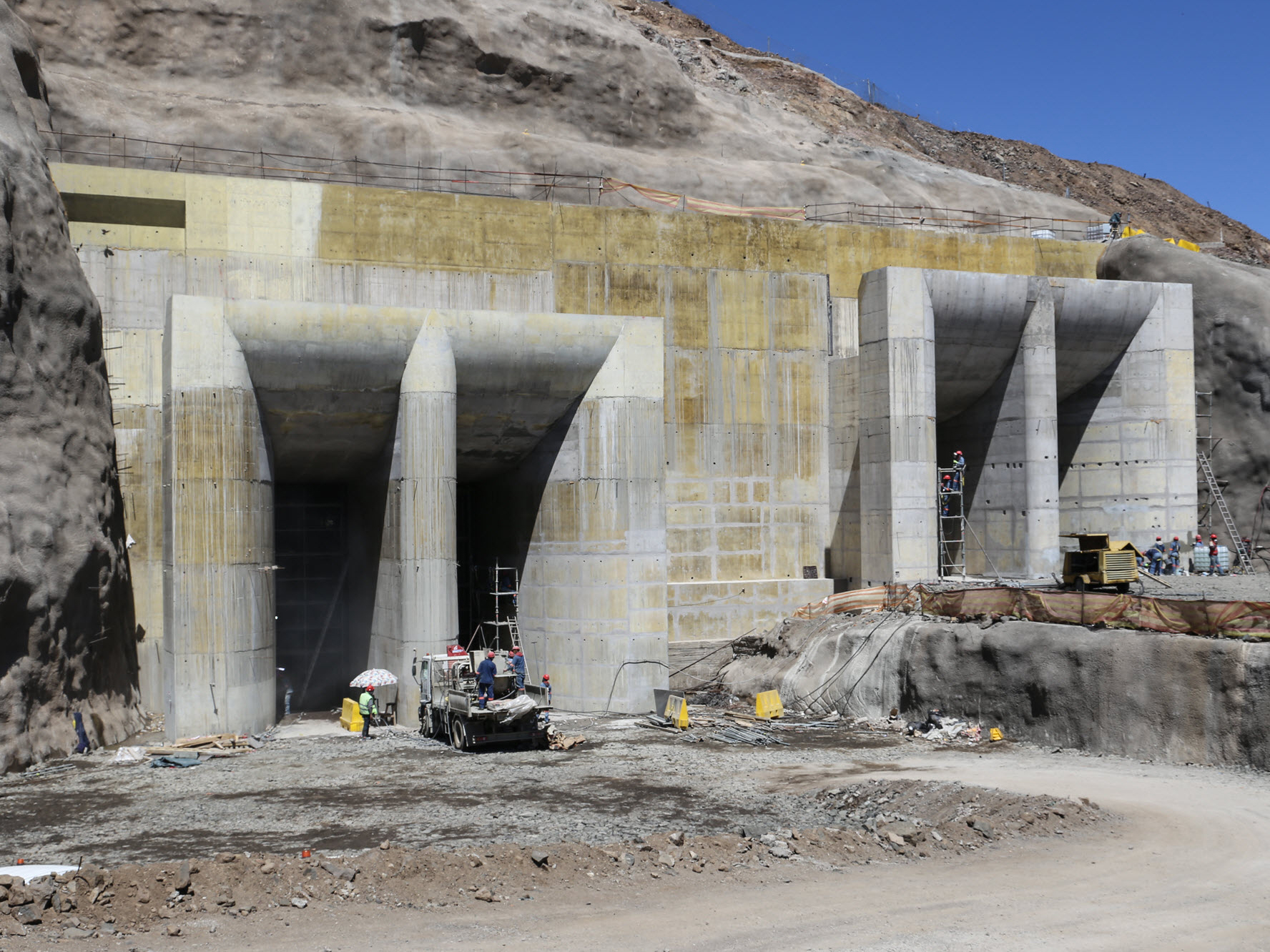 Nahaufnahme der Tunnel-Einlaufbauwerke (© Zutari)