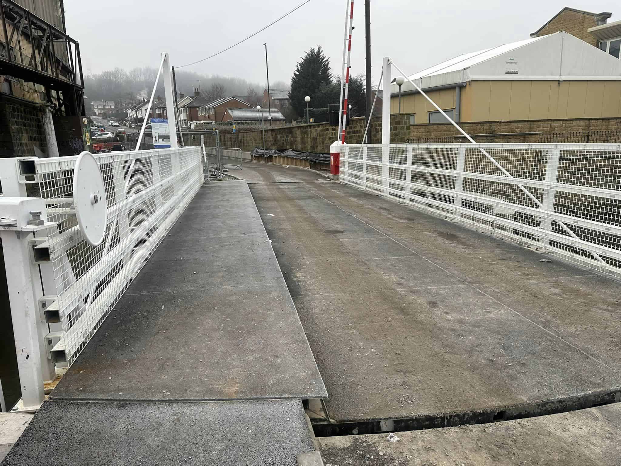 Airedale Drehbrücke in Rodley, Vereinigtes Königreich