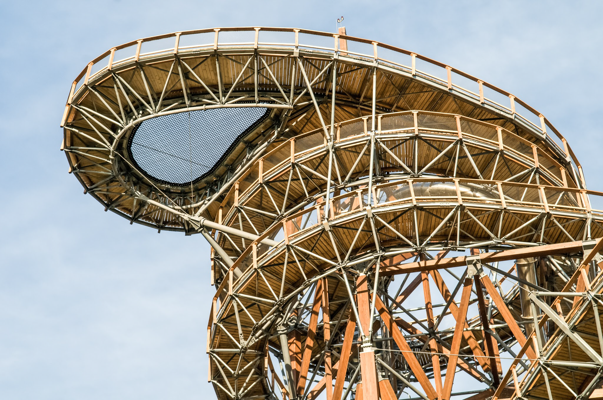 Höchster Punkt des Sky Walk mit ‘Tröpfchen’ (© TAROS-NOVA s.r.o.)