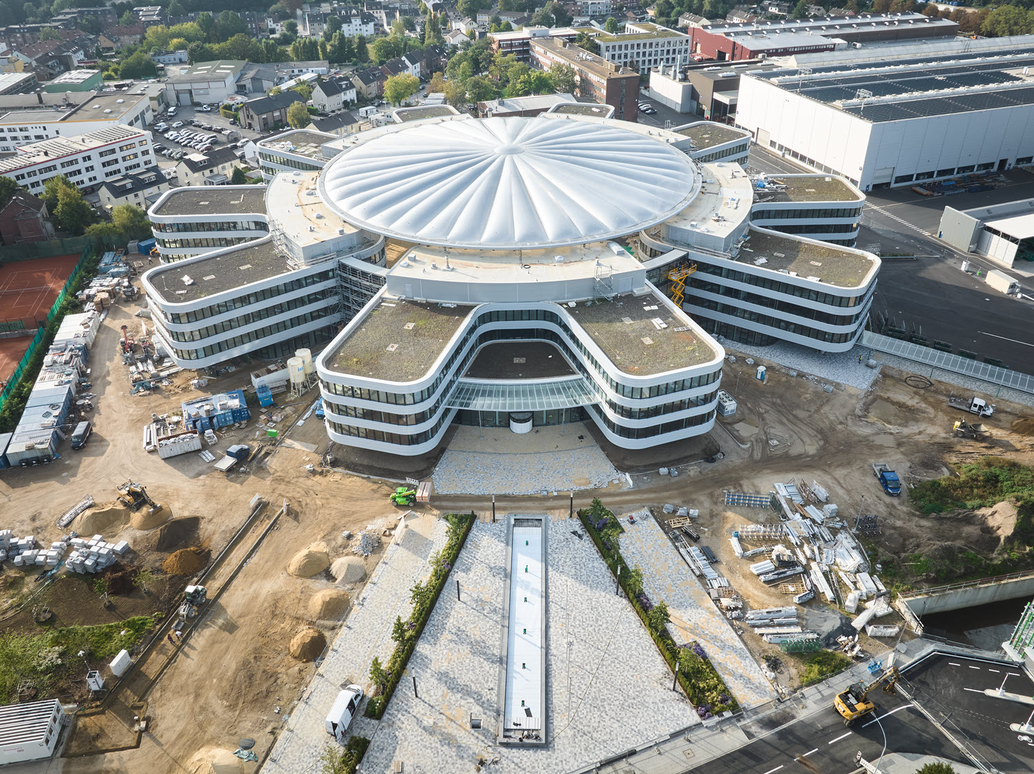 Zahnradartige Struktur des SMS Campus, Mönchengladbach | © Marcel Kusch