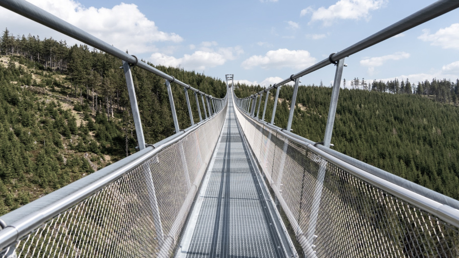 Unsere Kunden | Die längste Fußgängerhängebrücke der Welt in Tschechien