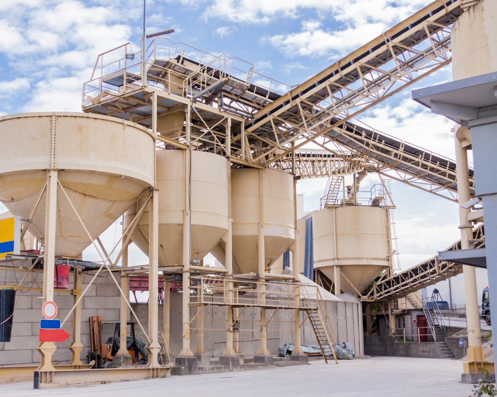 Conveyor System in Refinery