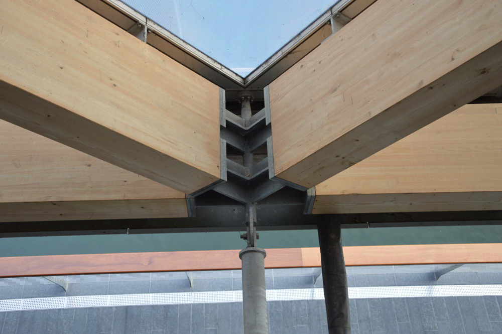 Glued Laminated Timber Beam with Steel Connection