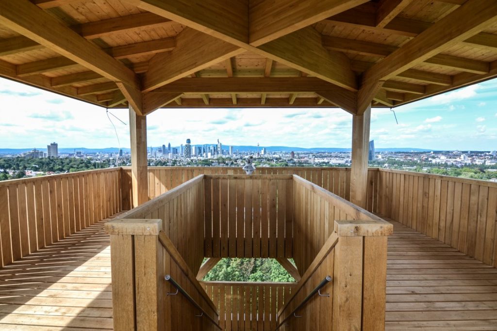 View over Frankfurt from Viewing Platform (© ingwh/jh)