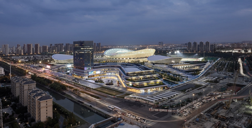 Suzhou Olympic Sports Centre, China (© Huana Engineering Consulting (Beijing) Co., Ltd., gmp Architects, Christian Gahl, Zeng Jianghe)