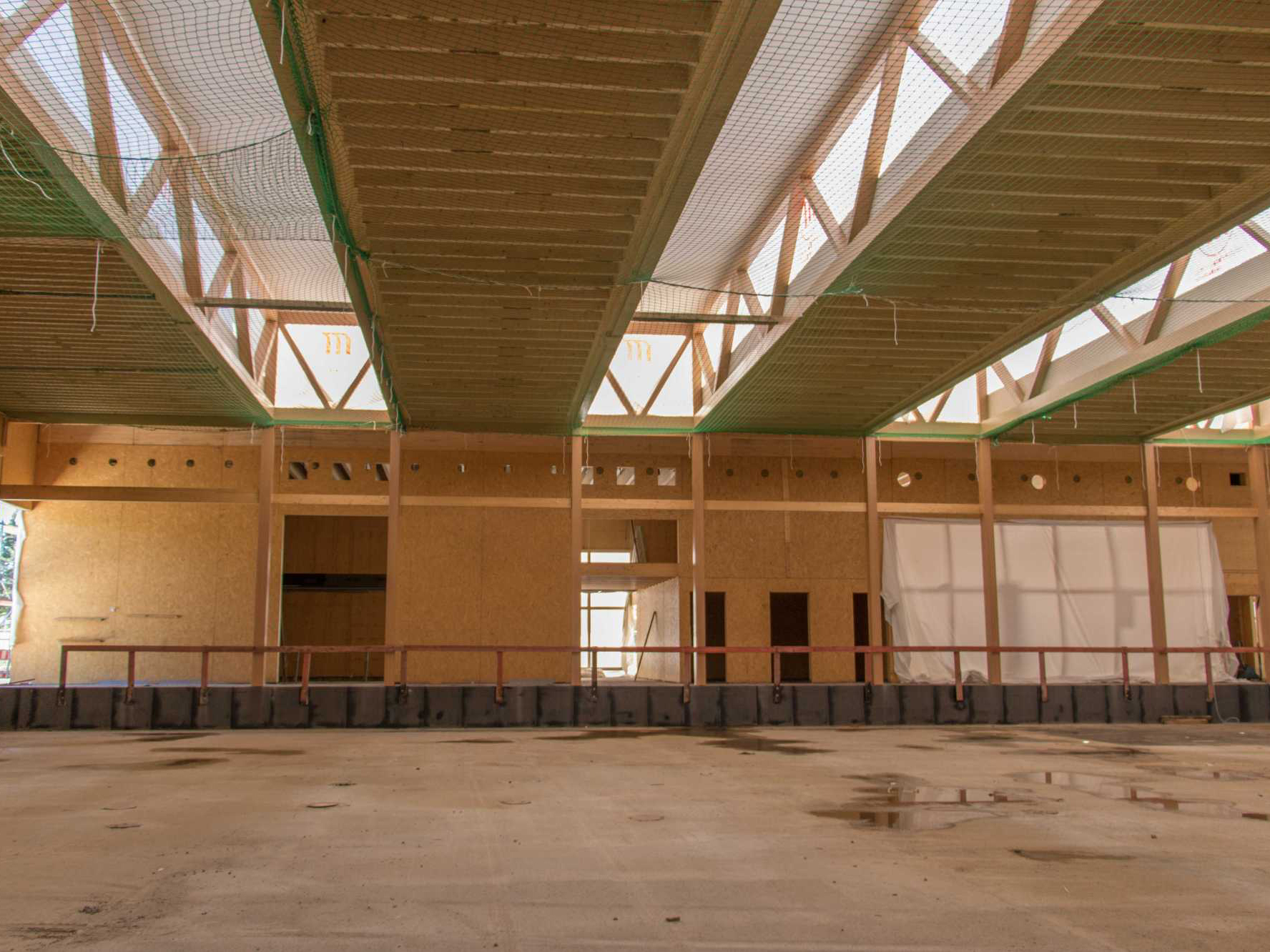 Interior View of Unfinished Hall (© merz kley partner GmbH)