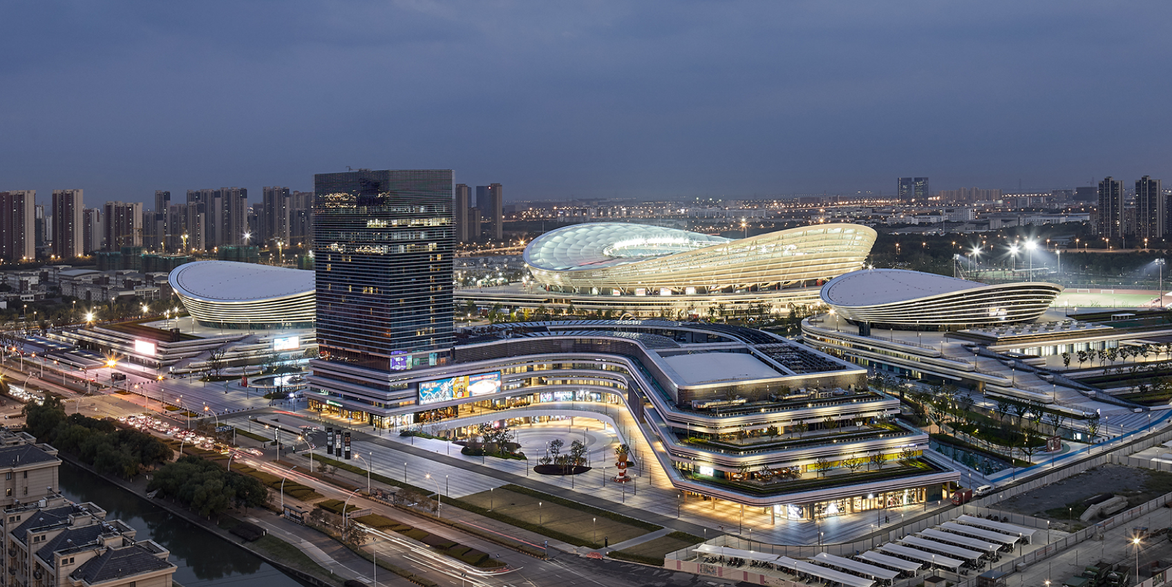 (Concrete Structure) Suzhou Olympic Sports Centre, China (© Huana Engineering Consulting (Beijing) Co., Ltd., gmp Architects, Christian Gahl, Zeng Jianghe)