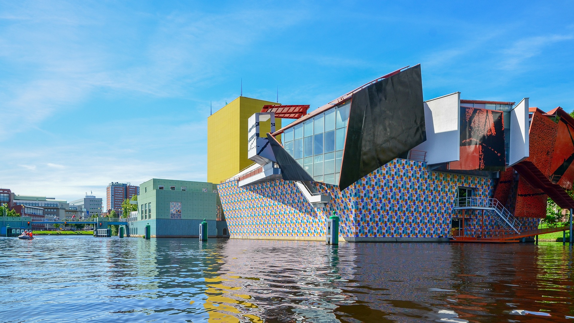 New Deconstructivist Building of Groninger Museum as Replacement of Old Museum, Showing All Features of Deconstructivism