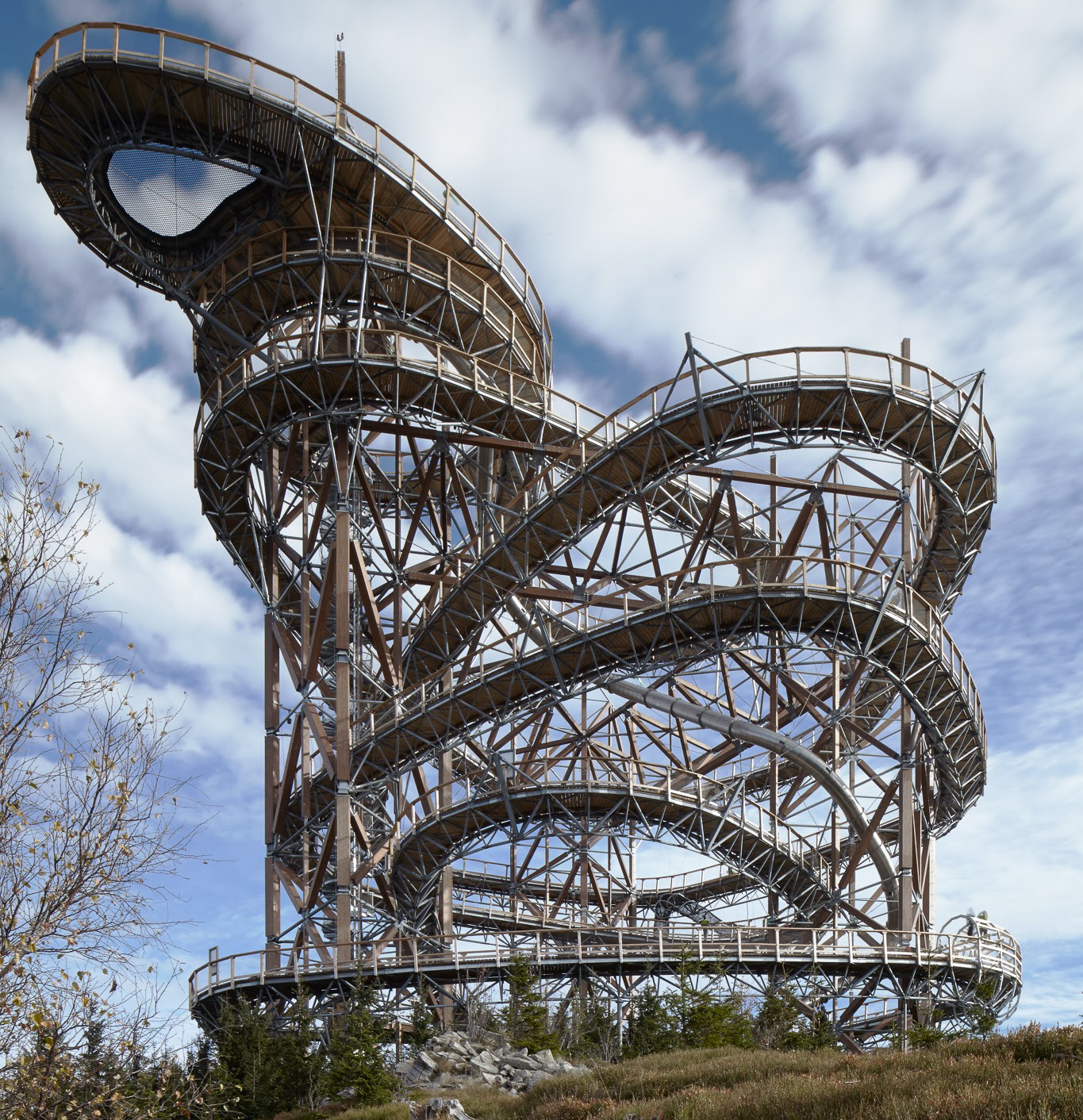 Holz- und Stahlkonstruktion des Sky Walk (© TAROS-NOVA s.r.o.)