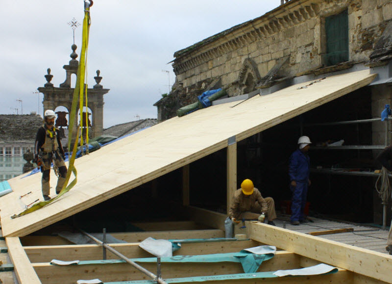 Cubierta durante la construcción