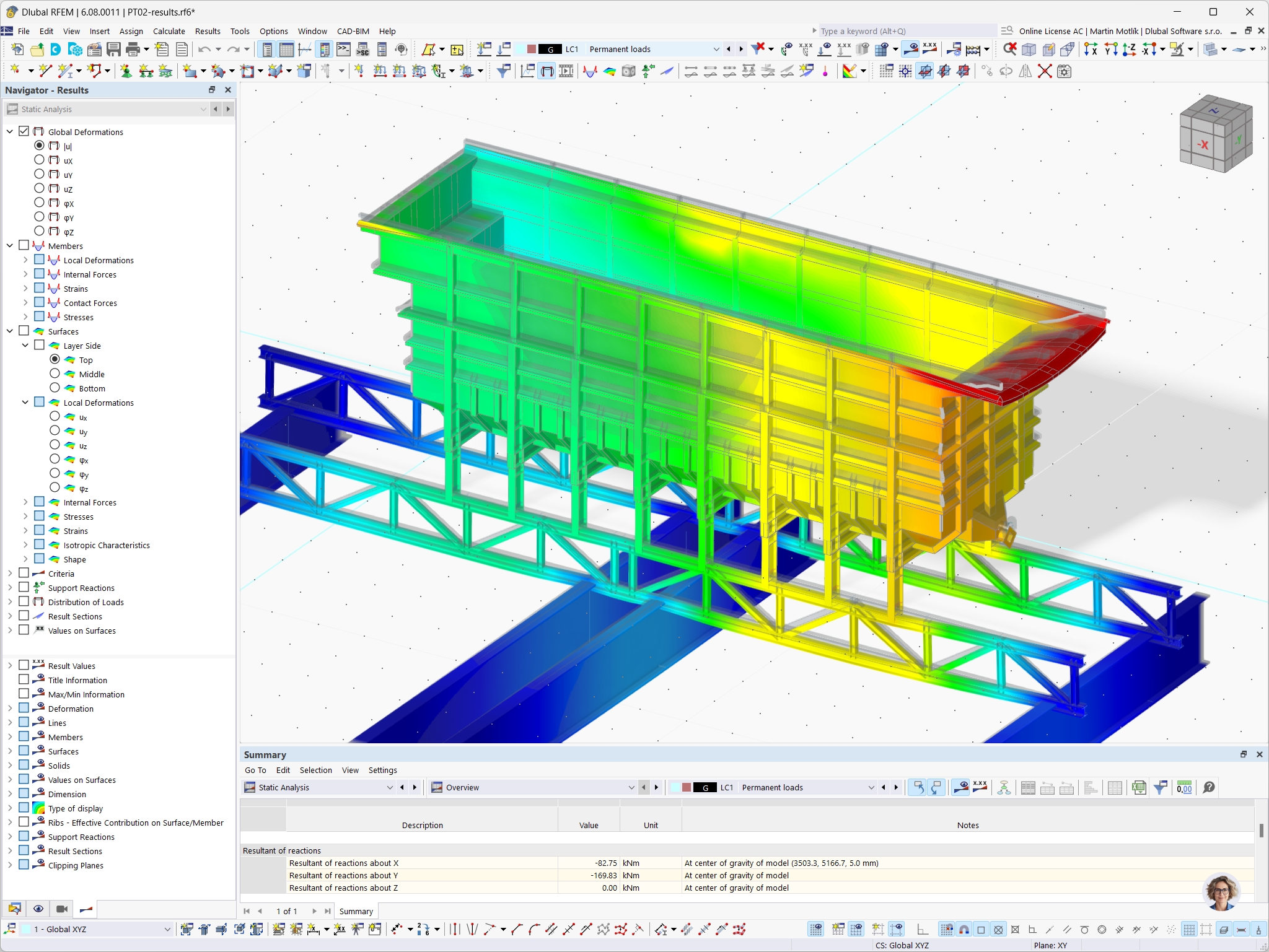 Análisis de deformaciones globales de depósito de acero en RFEM 6
