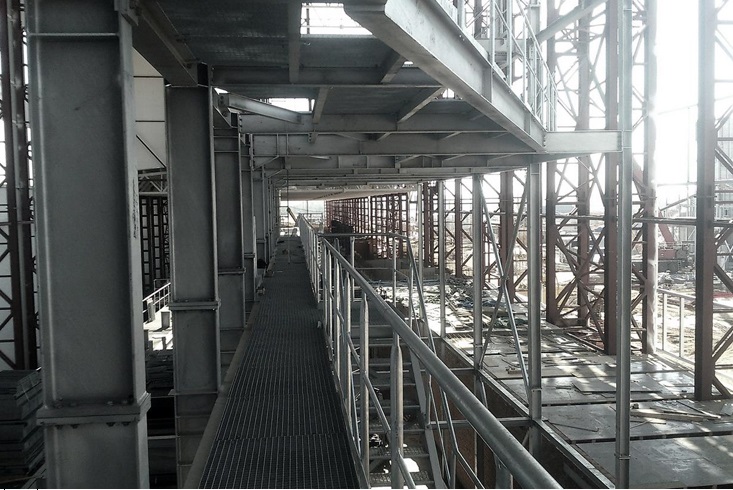 Construction d'une usine de fabrication de panneaux à base de bois à Torzhok, Russie