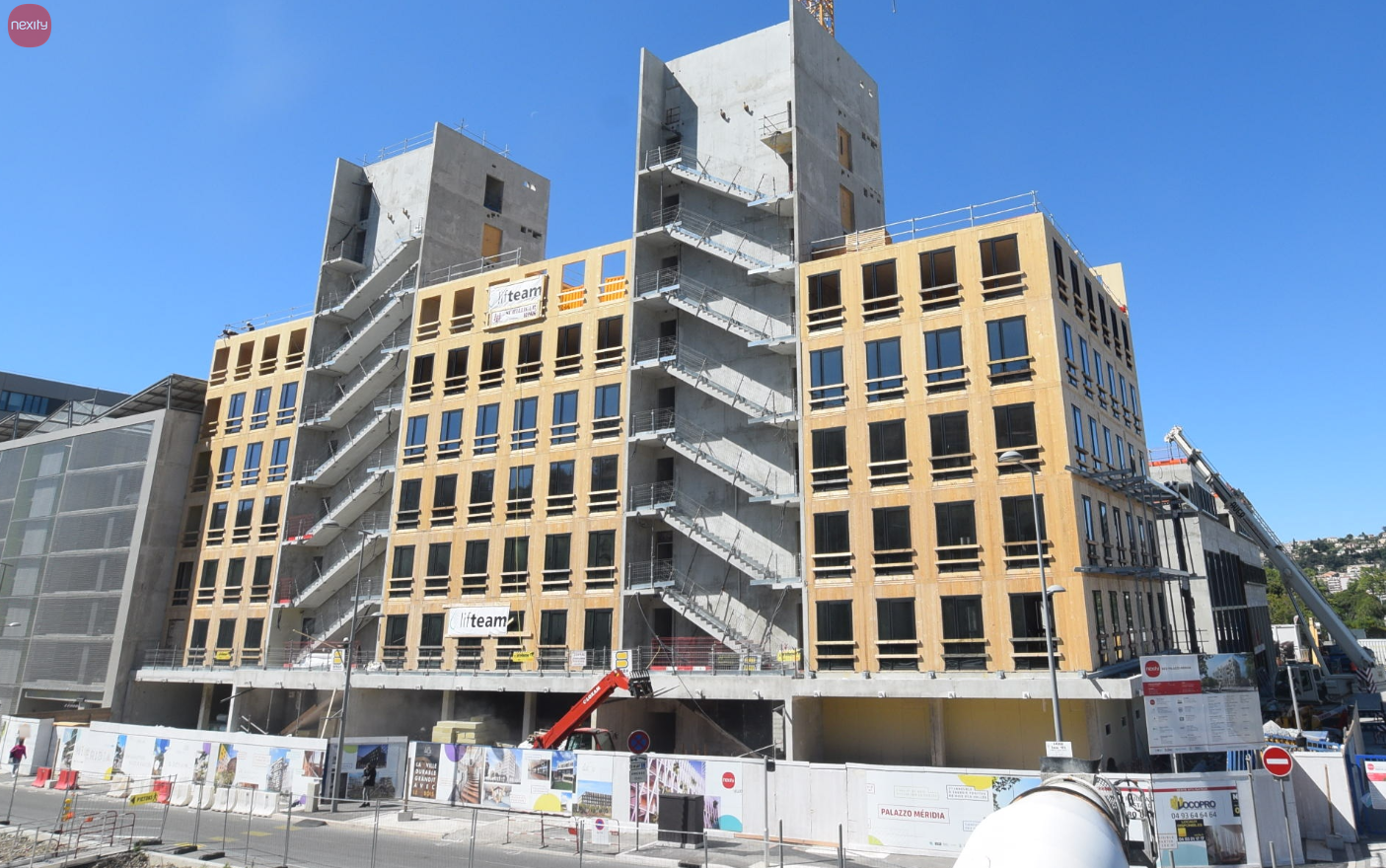 Chantier du Palazzo Méridia à Nice, France (© CBS - Lifteam)