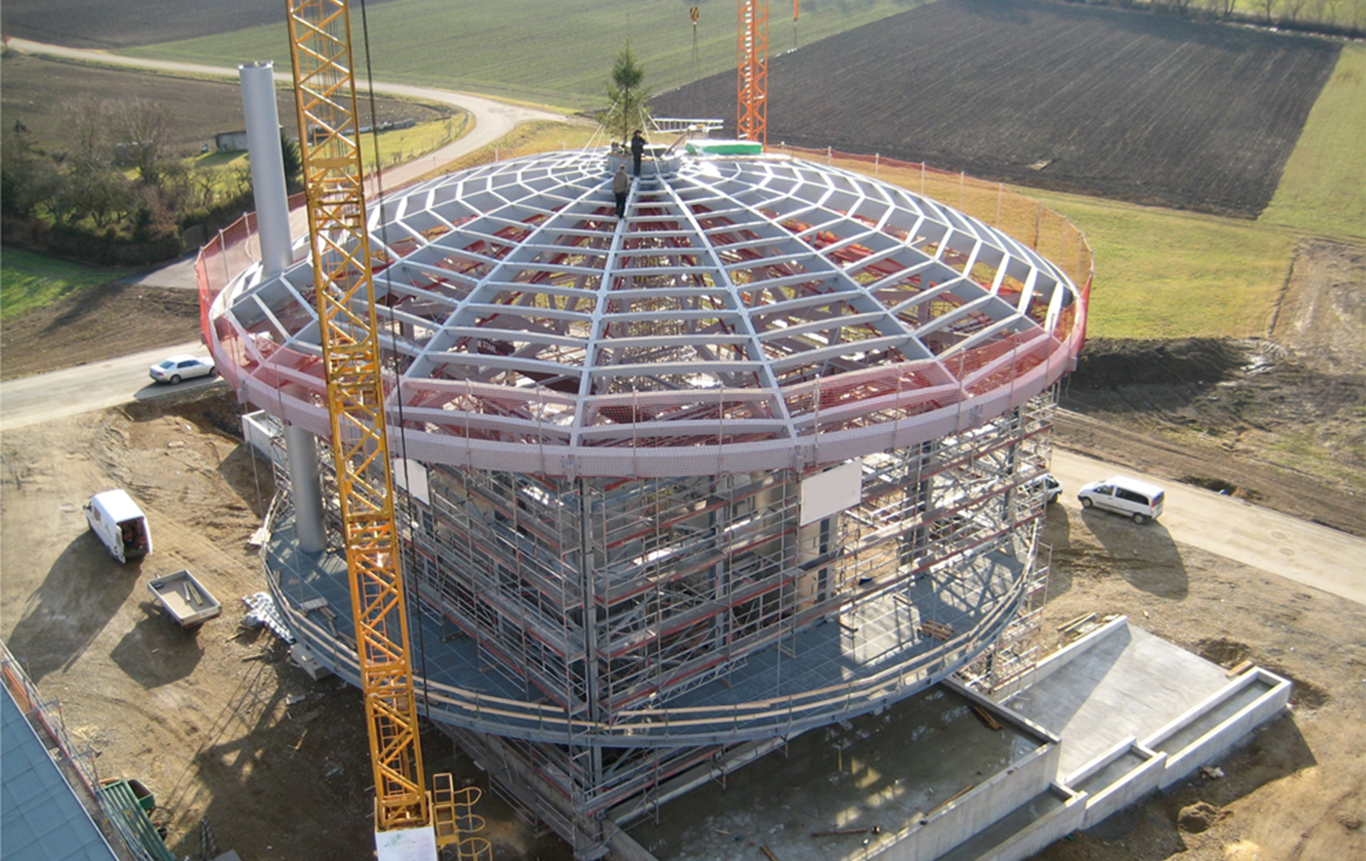 Construction d'une centrale à biomasse (© Georg Guter)