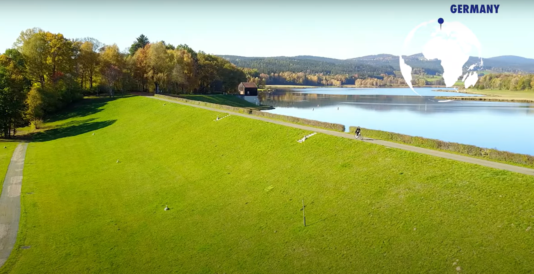 Le lac de Silber près du site principal de Dlubal à Tiefenbach