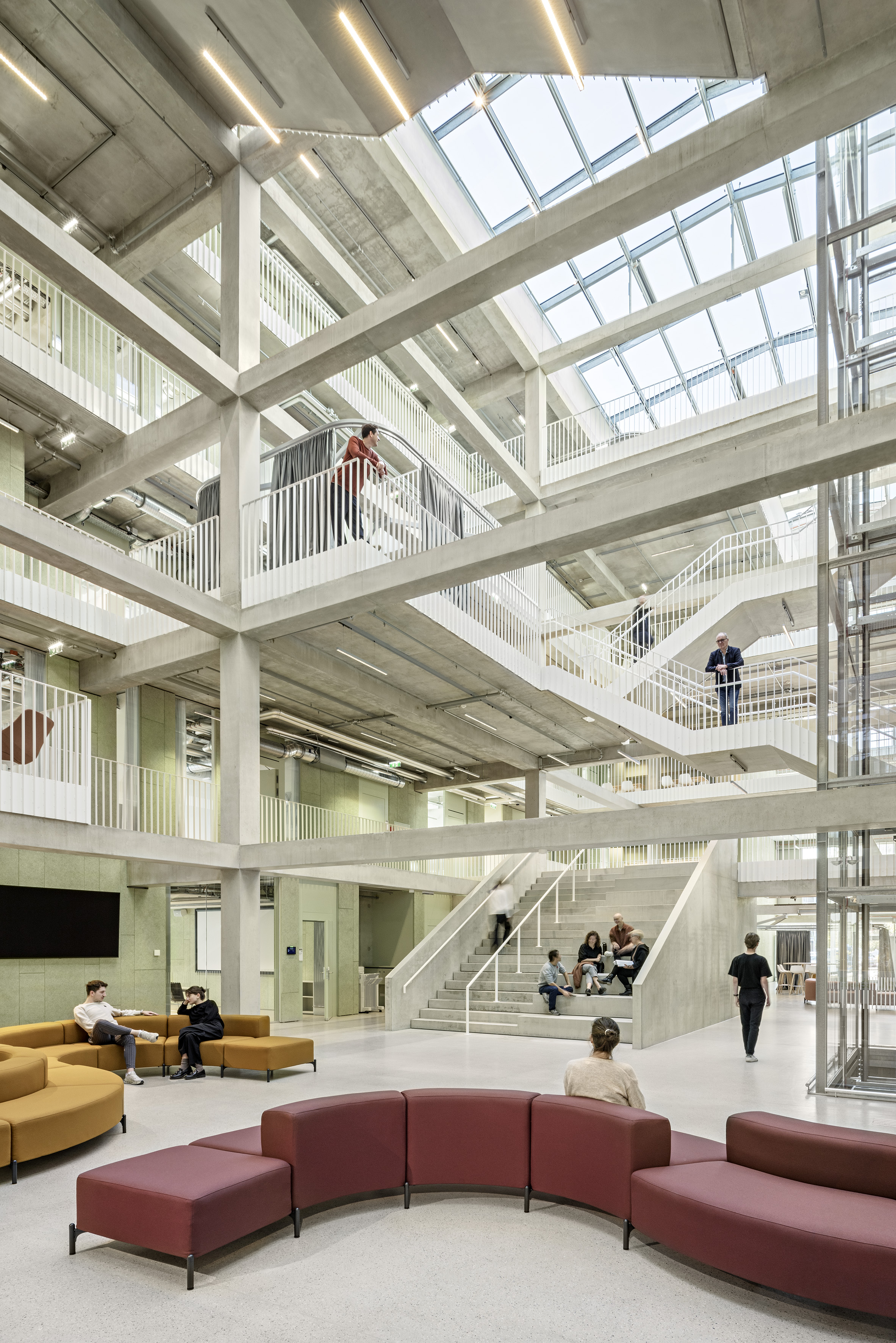 HOS - Vue intérieure, foyer | © querkraft Architekten ZT GmbH, photographe Hertha Hurnaus