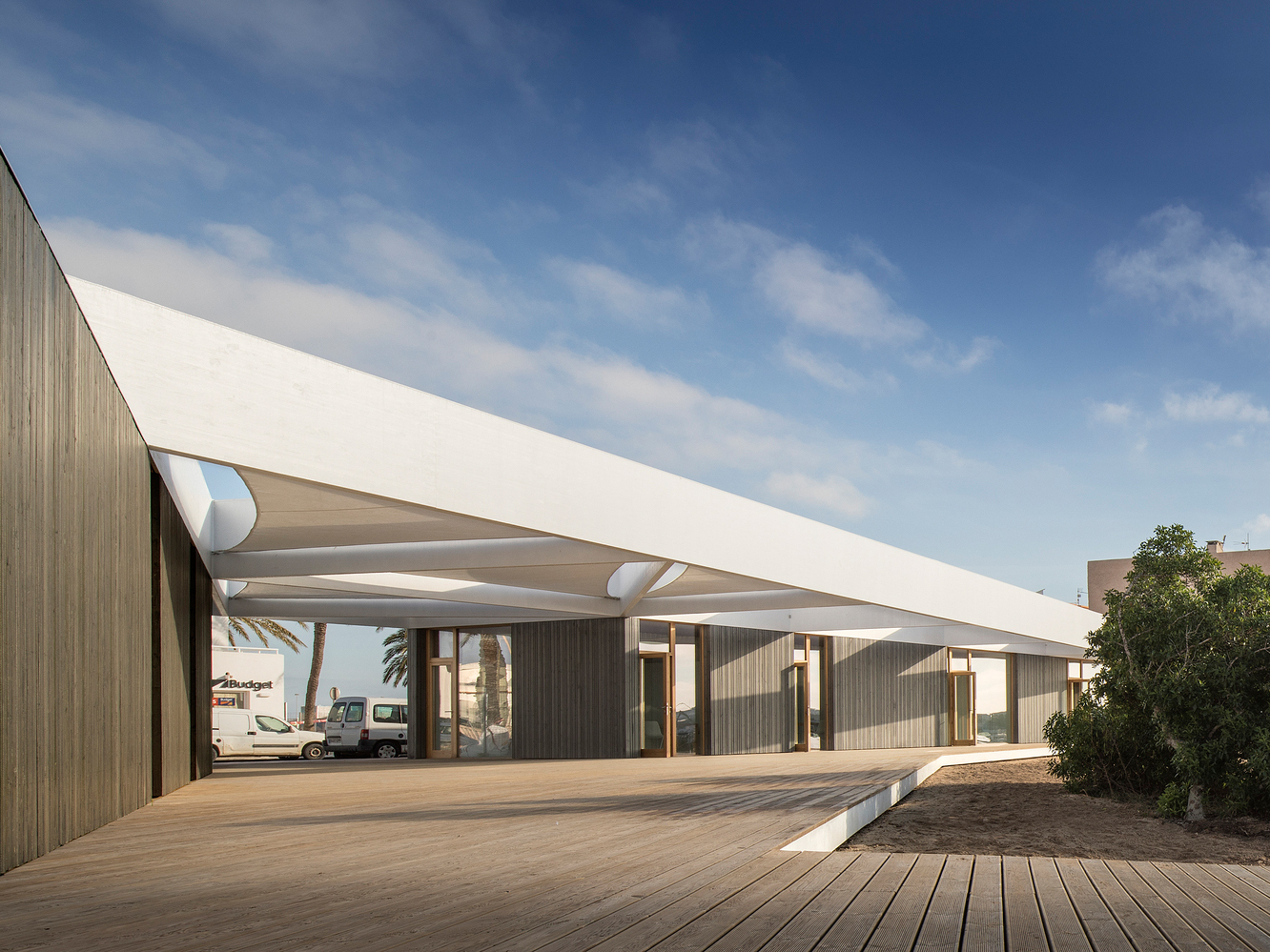 Centro de desportos náuticos, Formentera, Espanha (© Arq. Marià Castelló)