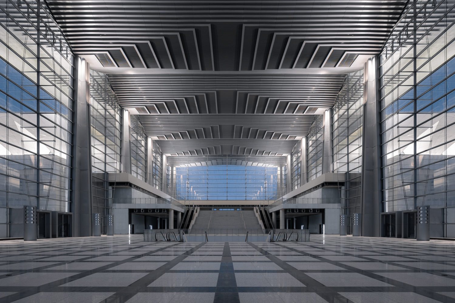 Interior do Centro Internacional de Exposições da Rota da Seda (© CreatAR Images)