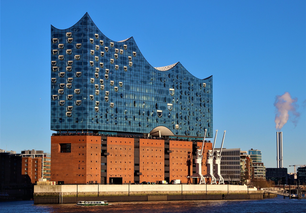 A Sala de concerto Elbphilharmonie em Hamburgo é um edifício realmente fascinante.