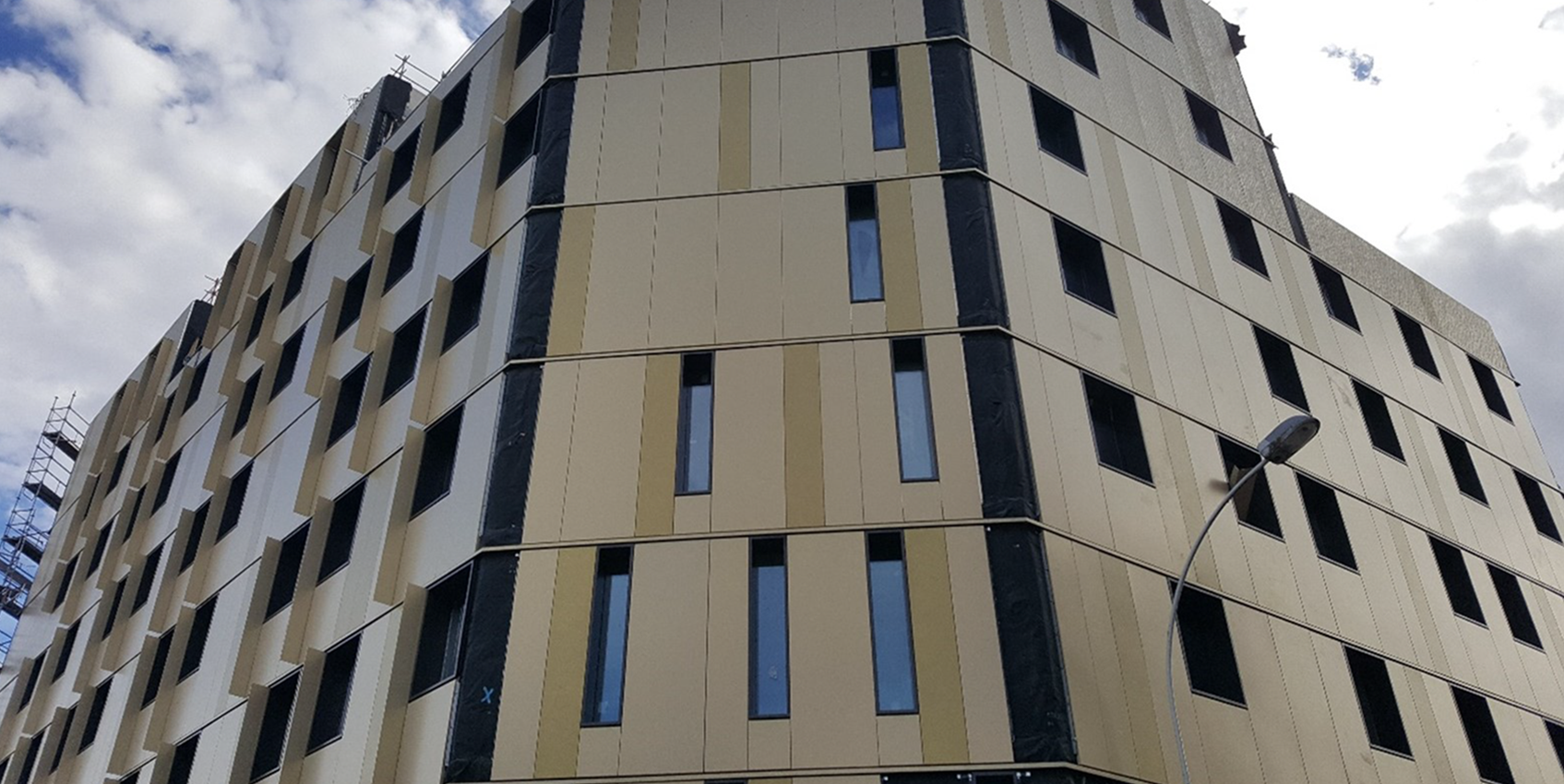 Construção do hotel Jo&Joe em Gentilly, França