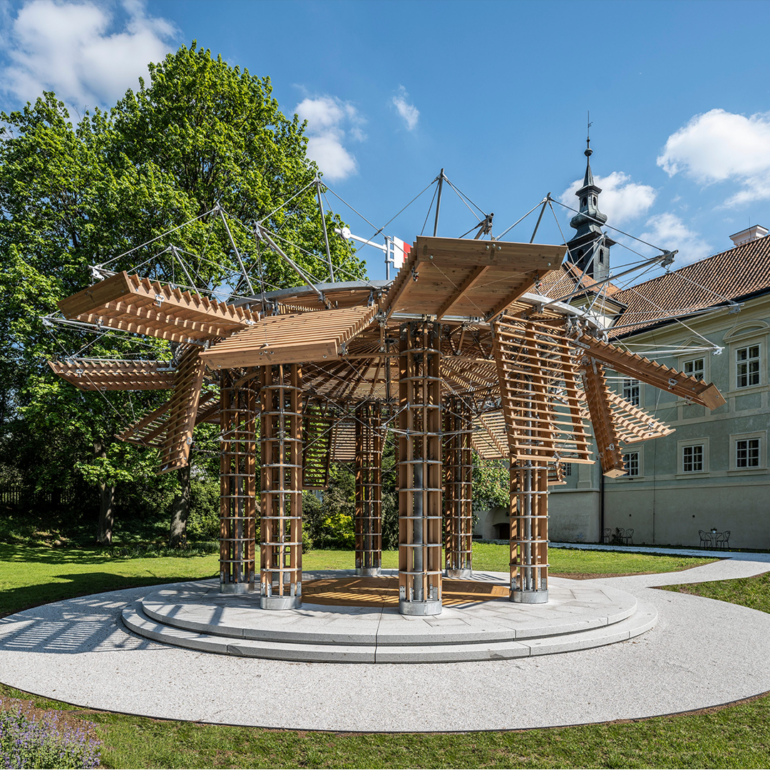 Novo projeto de cliente | Pavilhão cinética no Chateau Radíč, República Checa