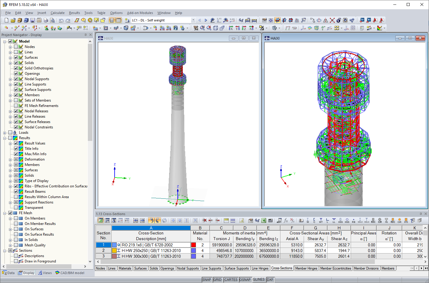RFEM 中的塔架模型（左：整个塔架，右：钢结构部分的详图） (© Allcons sro)